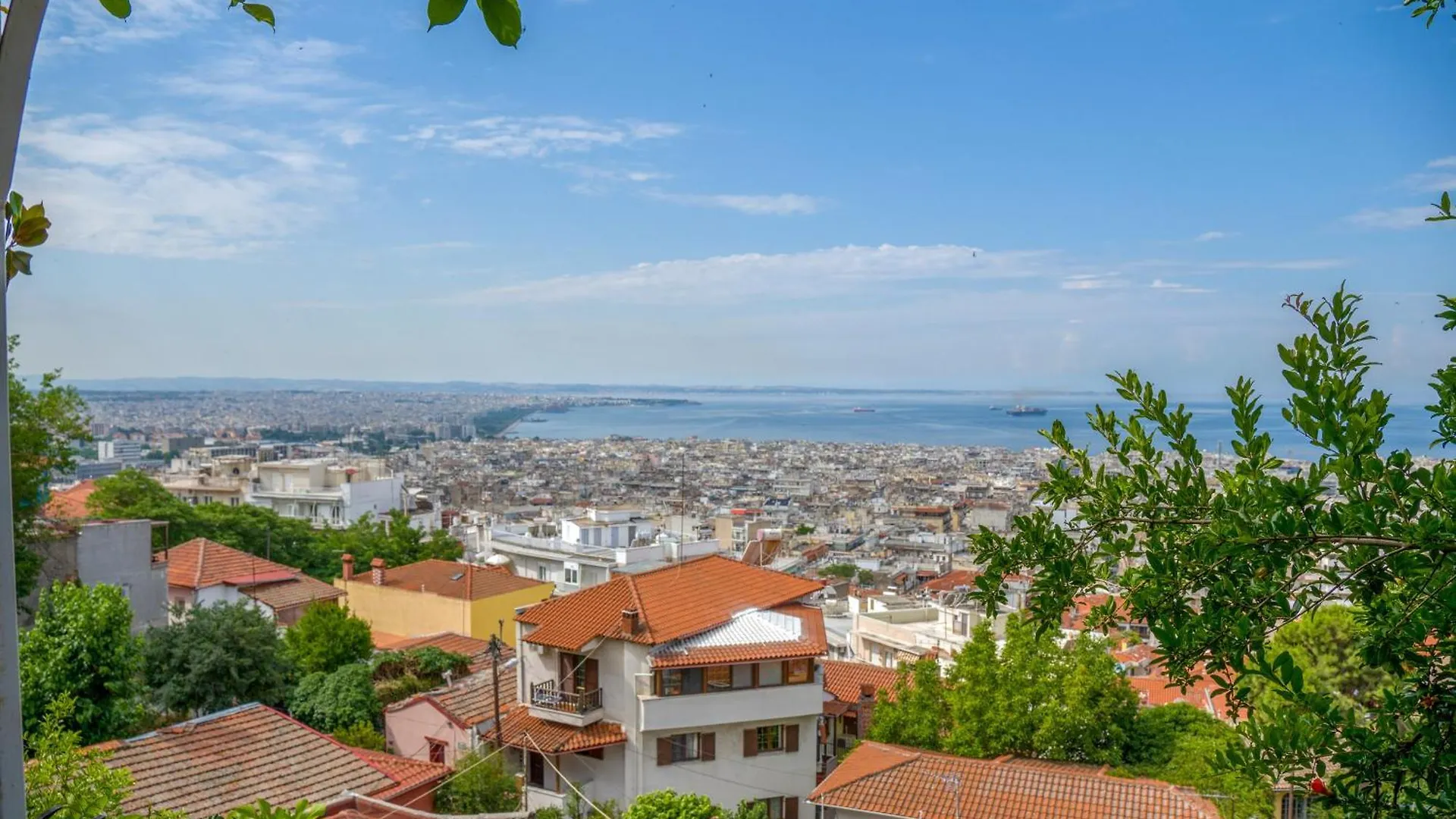 Eliosky Apartment In Ano Poli, Thessaloniki #Feelslikehome 0*,  Greece